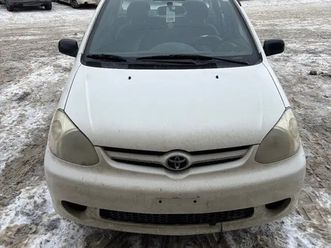 2003 white 4 door manual toyota echo