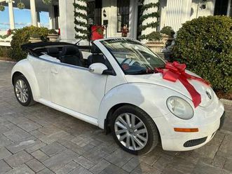2010 volkswagon beetle convertible clean car fax dealer trade