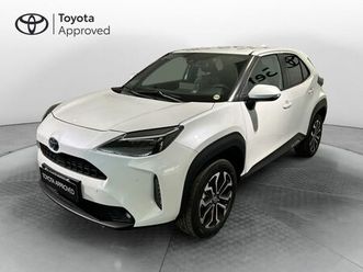 toyota yaris cross 1.5 hybrid 5p. e-cvt trend del 2022 usata a milano