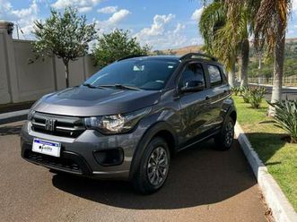 fiat mobi trekking 1.0 flex 5p.