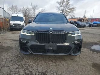 bmw x7 xdrive40i* distronic* алкантара* head up* автокред