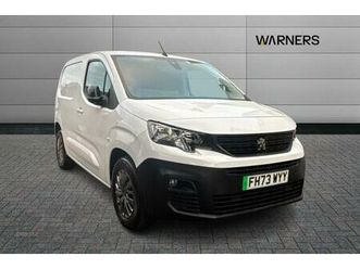 e-partner 800 50kwh asphalt premium + standard panel van aut