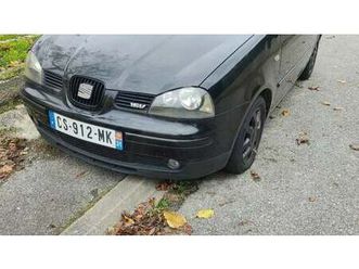 2001 seat arosa noir manuel, 5 vitesses conduite à gauche...