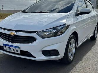 hatch lt 1.4 8v flex mec. 4p