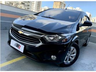 hatch lt 1.4 8v flex mec. 4p