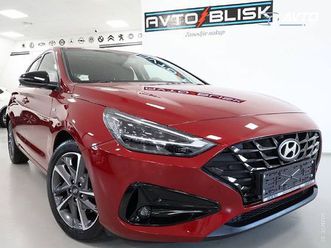 hyundai i30 1.5 t-gdi-led-kamera-virtual-navi-1lastnik-