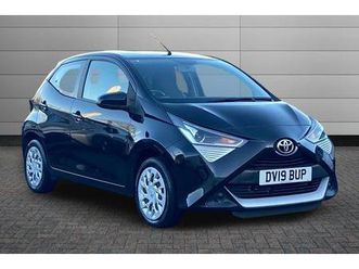 toyota aygo x-play hatchback's 1.0 vvt-i x-play euro 6 5dr