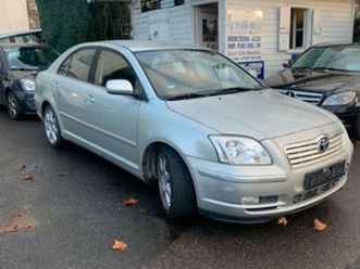 toyota avensis 2,4