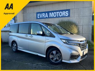 7 seater spada automatic hybrid 2.0 petrol //keyless entry//power sliding doors//adaptive cruise control//reverse camera//