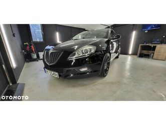 lancia delta 1.4 t-jet 16v oro