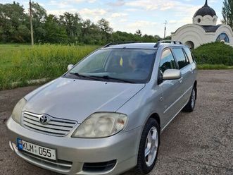 toyota corolla an. 2004