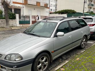 toyota avensis 1.6 gasolina novembro/98