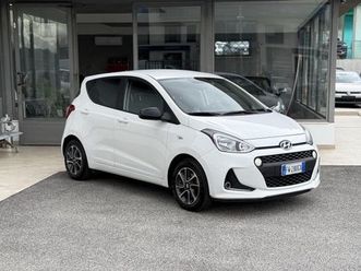 hyundai i10 1.0 benzina 67cv e6 automatica neo -2019
