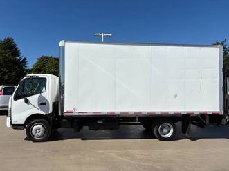 2019 hino 195 diesel 18 feet box + power tail gate 3 ton