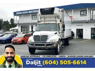 2018 international 4300 26' reefer + liftgate 3,000lb + hydraulic brak