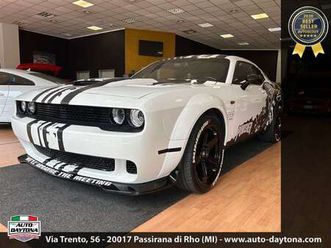 dodge challenger sxt plus 3.6l v6 punisher