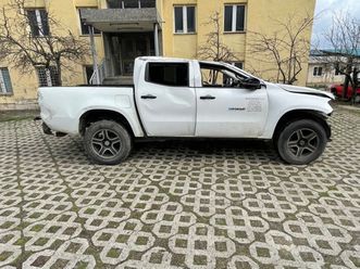 mercedes-benz x-klasse 2.5-190кс-4matic