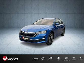 combi tour 2.0 tdi ahk/matrix/360/navi