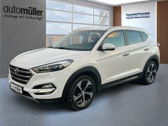 hyundai tucson premium *4wd*ahk*4xshz*elekt.heckkl.*