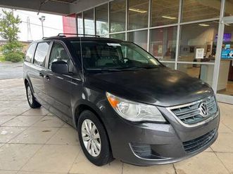 2012 vw routan se