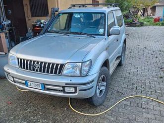 toyota land cruiser kdj 90