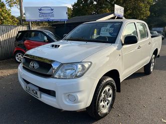 toyota hilux 2.5 d-4d hl2 pickup 4dr diesel manual 4wd (241 g/km 144 bhp) pick up 2011, 117300 miles, £7995 - 33029922 - exchangeandmart.co.uk