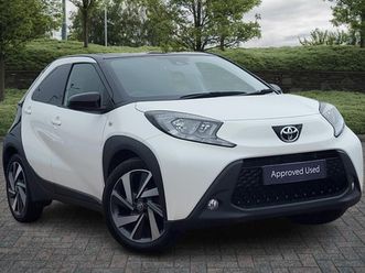 2023 (73) - 1.0 vvt-i edge 5dr