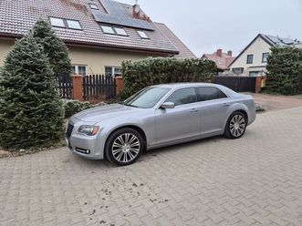 sprzedam chryslera 300s 3.6 benzyna z lpg 2013r olsztyn • olx.pl