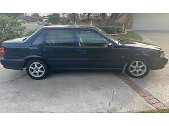 volvo 1999 s70 4 door automatic