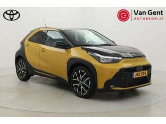 toyota aygo x - hybrid 115 gr sport | navigatie | jbl | stoelverwarming | parkeersensoren voor/achter | ap