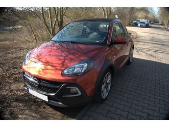 opel adam rocks, garagenfahrzeug in gutem zustand