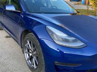 long range (dual motor)