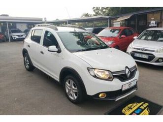 2015 renault sandero 900t dynamique