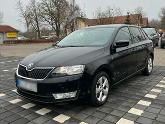 skoda rapid 77kw - 8 fach bereift