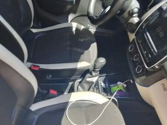 renault kwid intense 1.0 flex 12v 5p mec. 2022