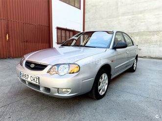 kia shuma 1.6 16v ls
