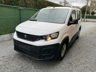 1.5 bluehdi standard active