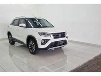 2022 toyota urban cruiser 1.5 xr auto