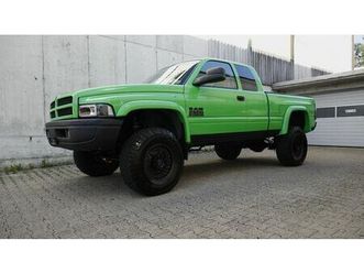 dodge ram 2500 qaud cab 5.9 cummins turbo diesel hs