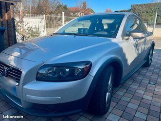 volvo c30 1.6 d superbe état seulement 126000 km