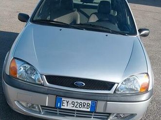 ford fiesta 44 mila km