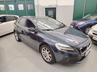 v40 cc (2012-2020) v40 cross country t3 geartronic style plus