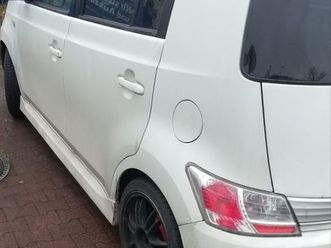 daihatsu materia sportlich mit vielen extras