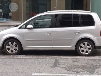 voiture volkswagen turan