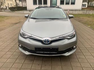 toyota auris touring sports hybrid executive