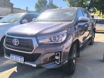 toyota hilux 2.8tdi c/d 4