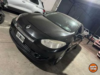 renault fluence 1.6 confort plus 2014. vendo, permuto y financio. el vehiculo se encuentra en perfecto estado, funcionando todo, aire, direccion, cierre central