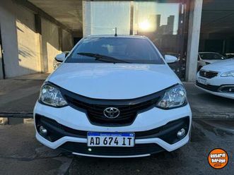toyota etios 1.5 xls 2019. vendo permuto y financio. el vehiculo se encuentra en perfecto estado, inmaculado. contiene cierre centralizado, levantavidrios, nave