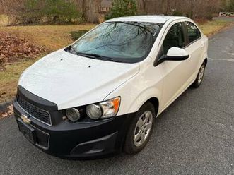 2016 chevrolet sonic ls one owner automatic
