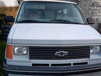 ② chevrolet astro — oldtimers & ancêtres — 2ememain